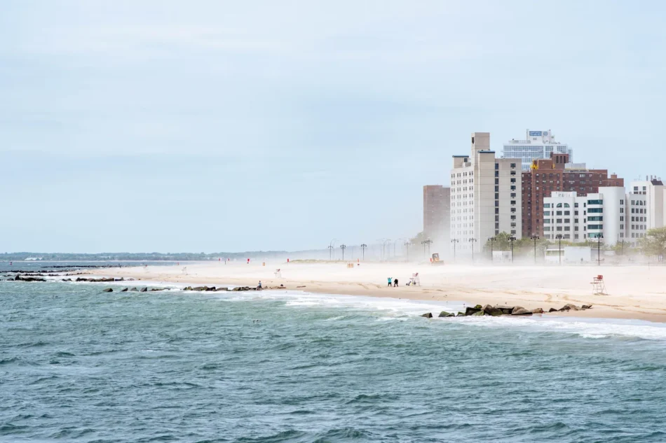 Die besten Strandhotels an der Ostsee mit traumhaftem Meerblick
